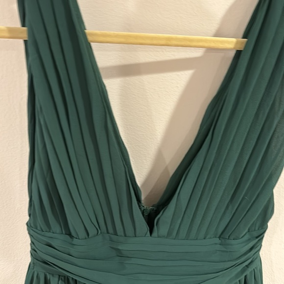 NWD Love By Design Emerald Green Athen Plunging V Neck Maxi Dress Sz Medium - Picture 2 of 6
